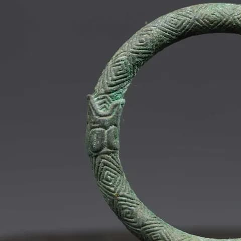 Copper Rope-Pattern Ring Coin image 3