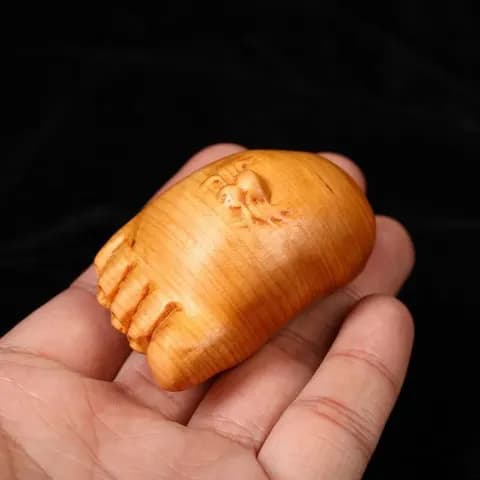 Thuja Wood Chinese Cabbage Hand Piece image 3