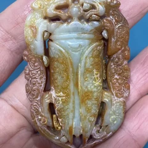 Xiuyan Jade Cicada Carving Ornament