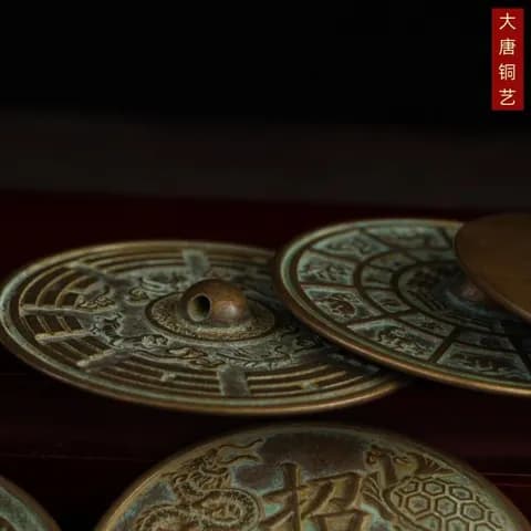 Antique-Style Copper Dragon-and-Phoenix Bagua Mirror image 2