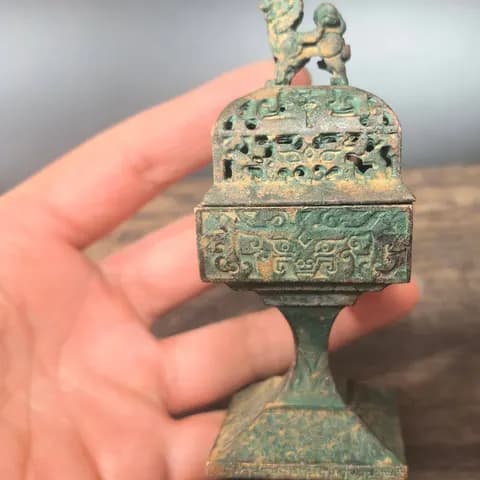 Antique-Style Bronze Pixiu Incense Burner
