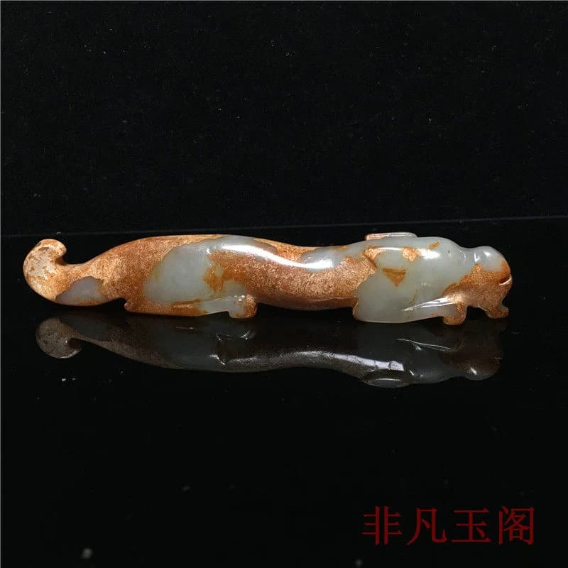 Xiuyan Jade Mythical Beast Brush Rest