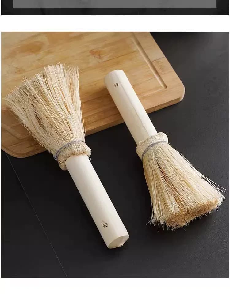 Coconut-Fiber Long-Handled Pot Brush