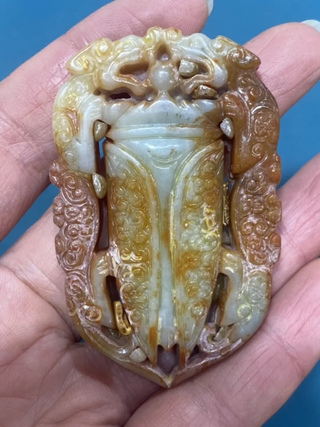 Xiuyan Jade Cicada Carving Ornament