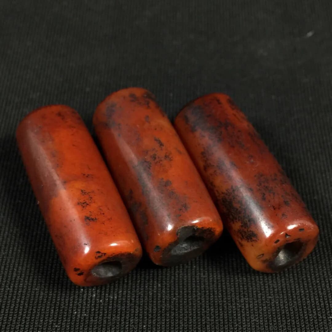 糖紅瑪瑙製大穴勒子